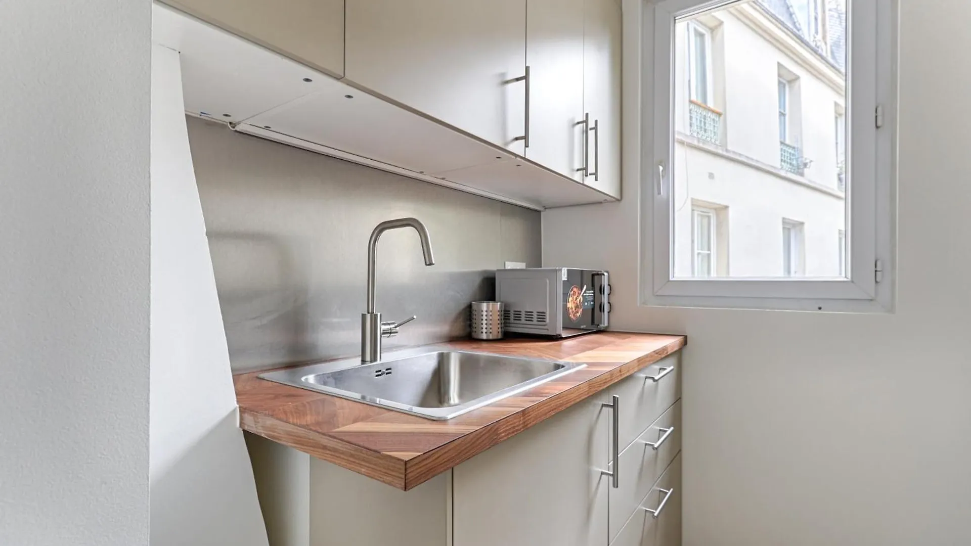 Lejlighed Montmartre Seveste Ii Magnifique 2br Paris
