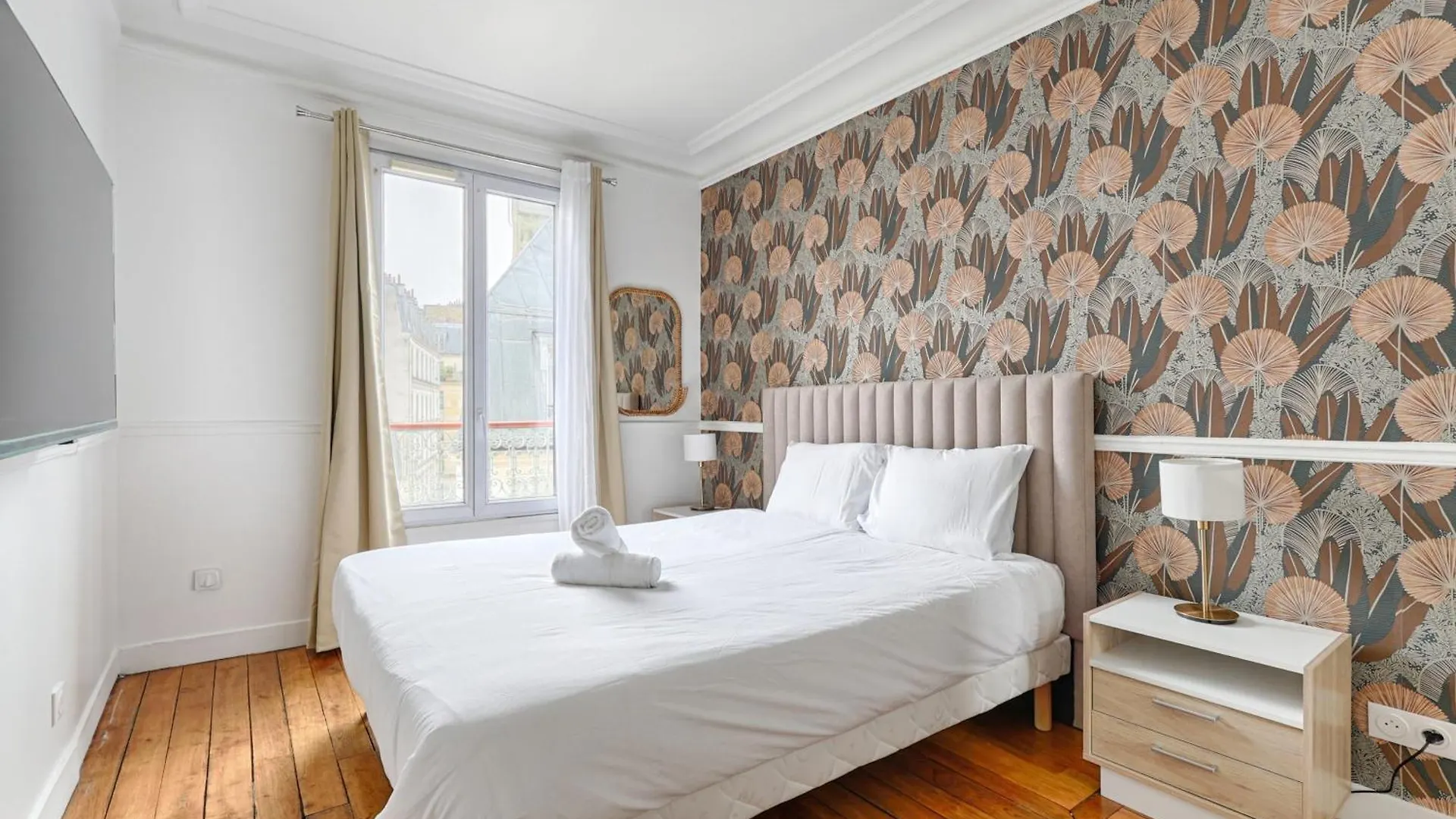 Montmartre Seveste Ii Magnifique 2br *